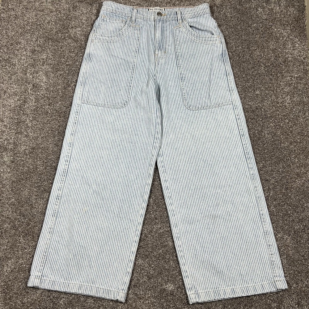 High-Rise Wide Leg Stripe Jeans - Light Blue/White